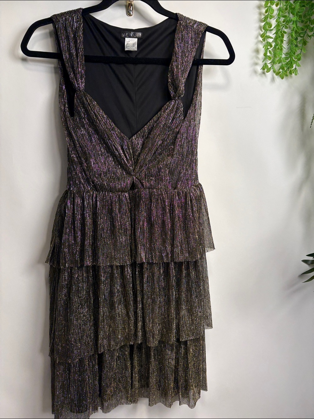 VENUS Gold and Black Sleeveless V-Neck Babydoll Mini Dress